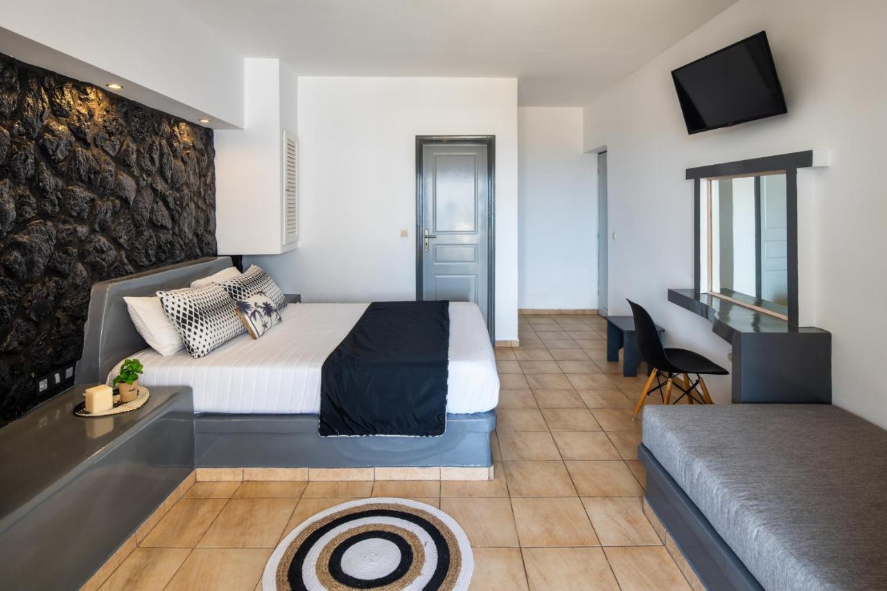 Plastiras Rooms Fíra Kültér fotó